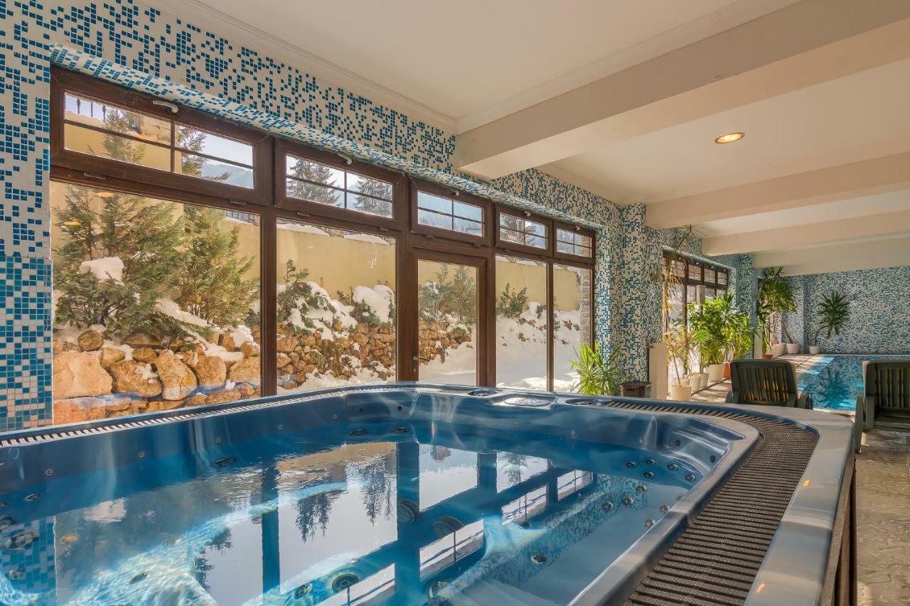 Rizzo Boutique Hotel Poiana Braşov Dış mekan fotoğraf